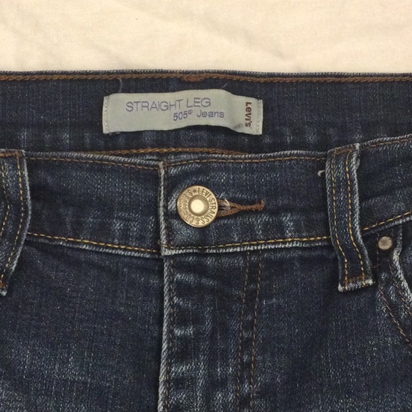 Levi’s Straight Leg Dark Wash 505 Back Flap Pocket Jeans Size 6M - Picture 4 of 7